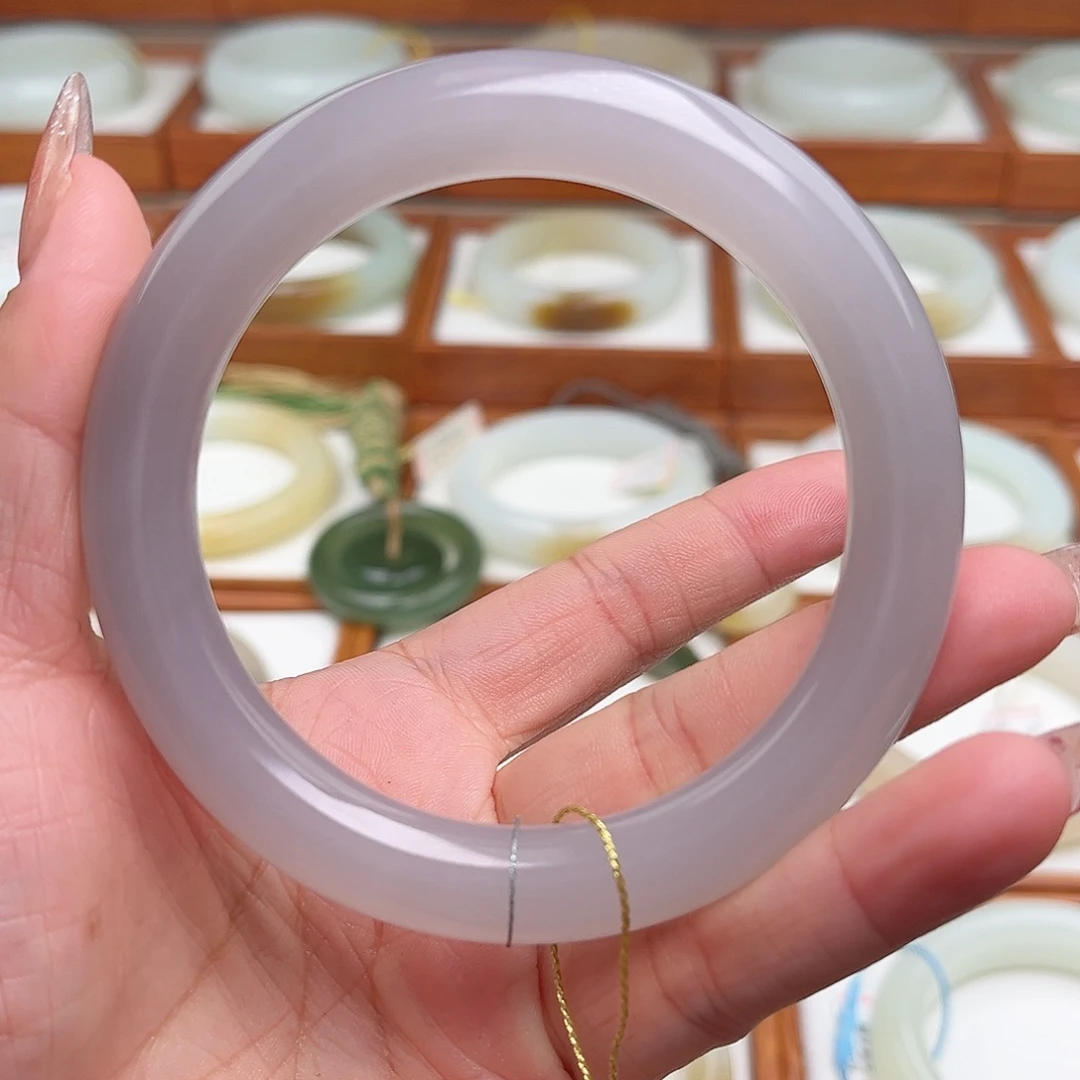 和田玉手镯未镶嵌60