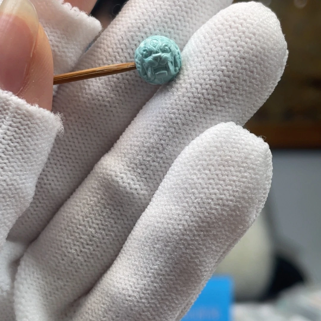 绿松石未镶嵌挂件