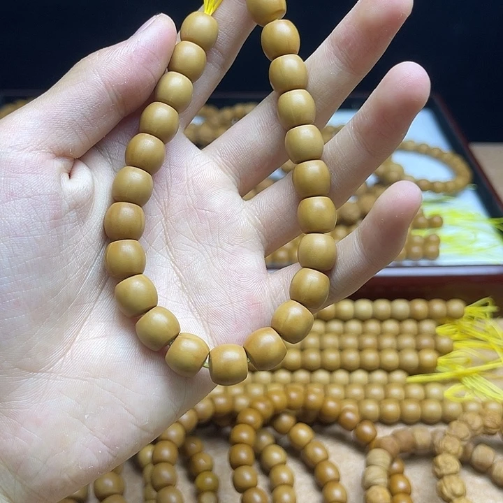 猴头核桃吊坠直切