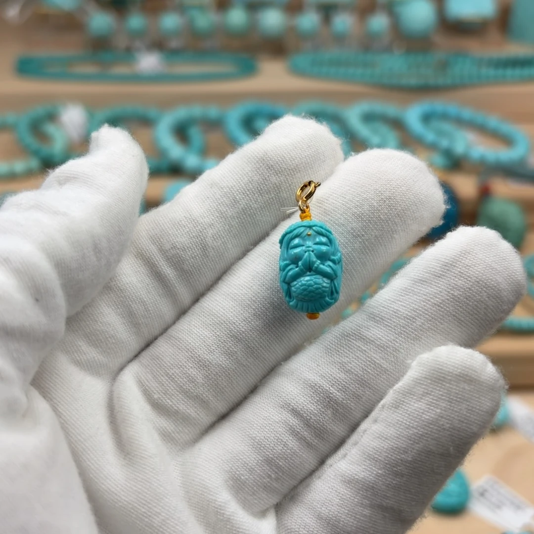 绿松石未镶嵌珠宝奇石