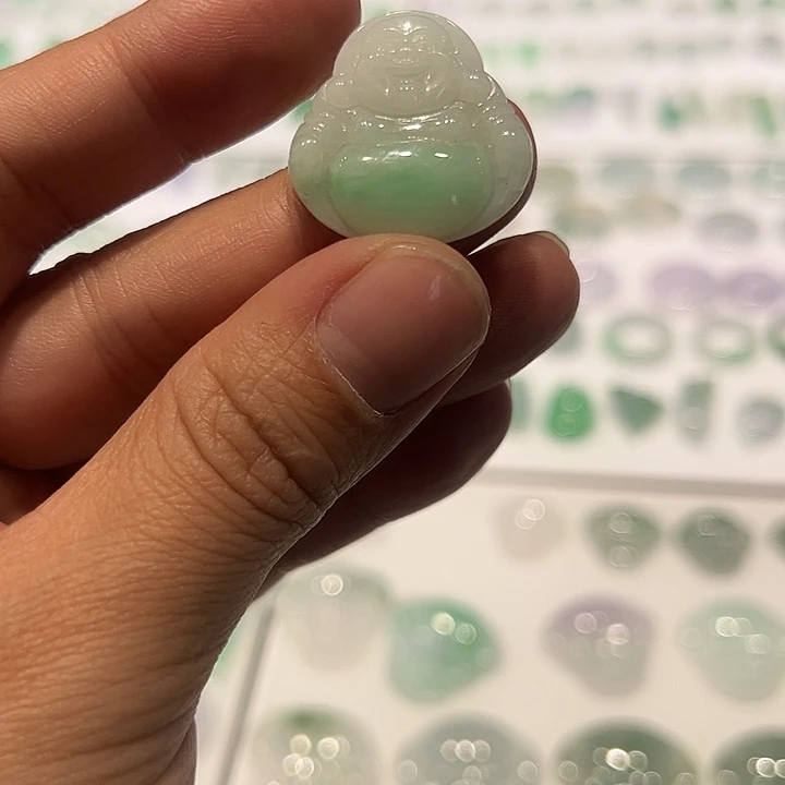 定制翡翠未镶嵌佛公