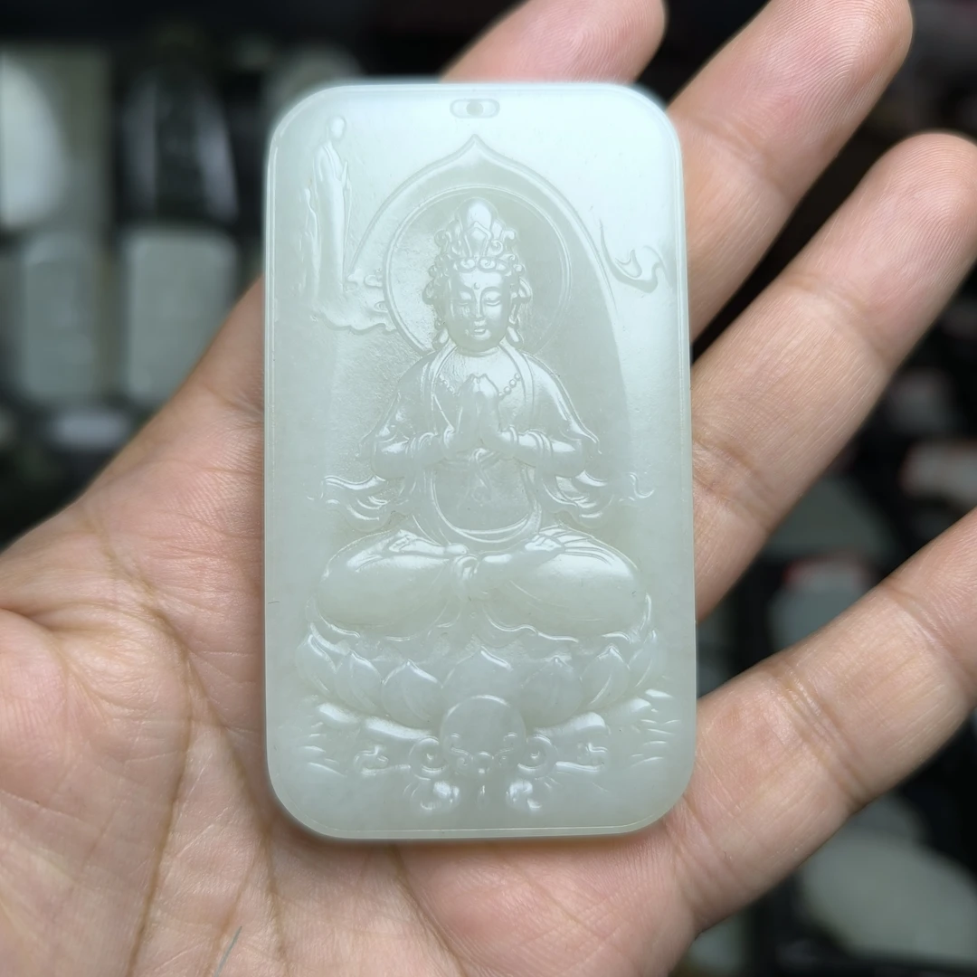 和田玉观音菩萨牌挂件尺寸73+41+10重量72.2