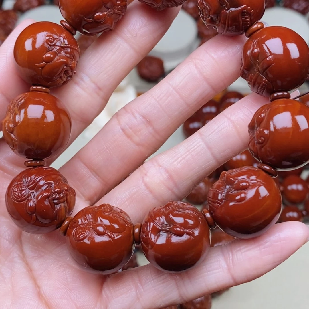 橄榄核吊坠莫****财神
