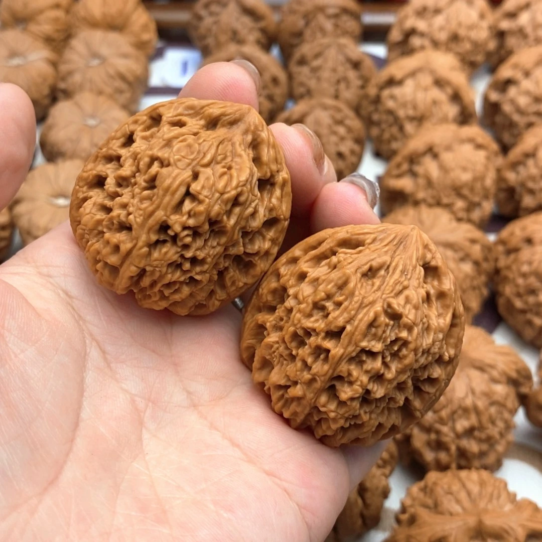 【闪购商品】文玩核桃把件40尺南疆石