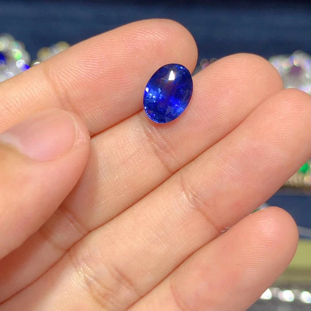 蓝宝石裸石未镶嵌库*2.53ct