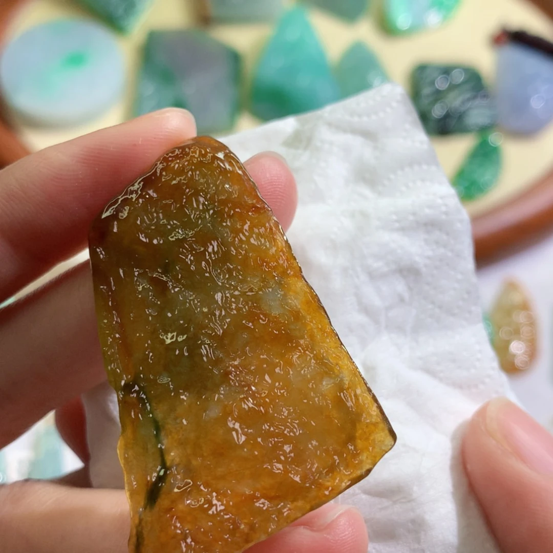 【闪购商品】翡翠吊坠(不含链)未镶嵌 1898