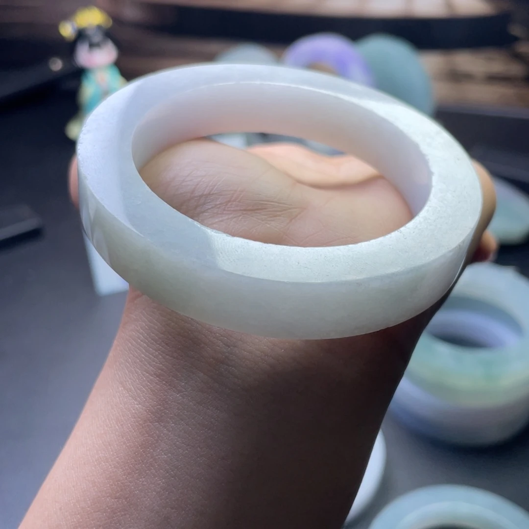 定制翡翠翡翠手镯未镶嵌