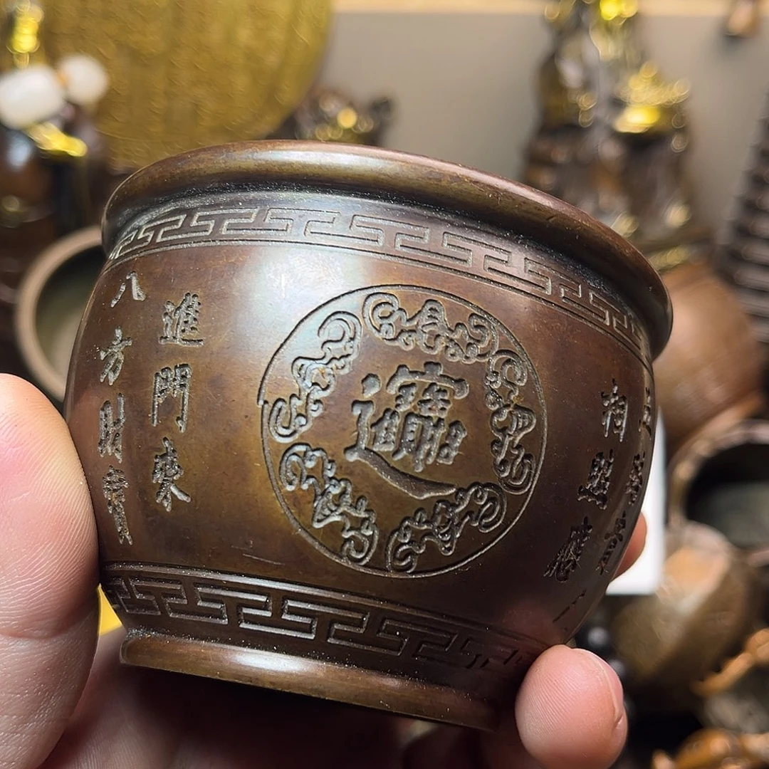精美铜器工艺品等