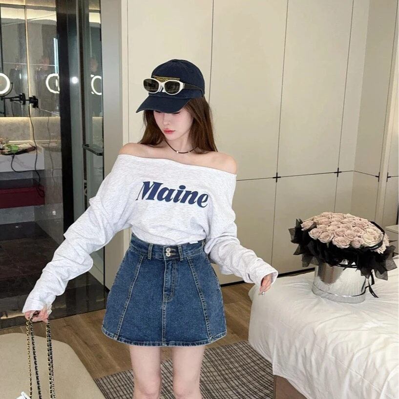 2025春季新款女装一字肩性感露肩上衣高腰显瘦牛仔半身裙两件套装