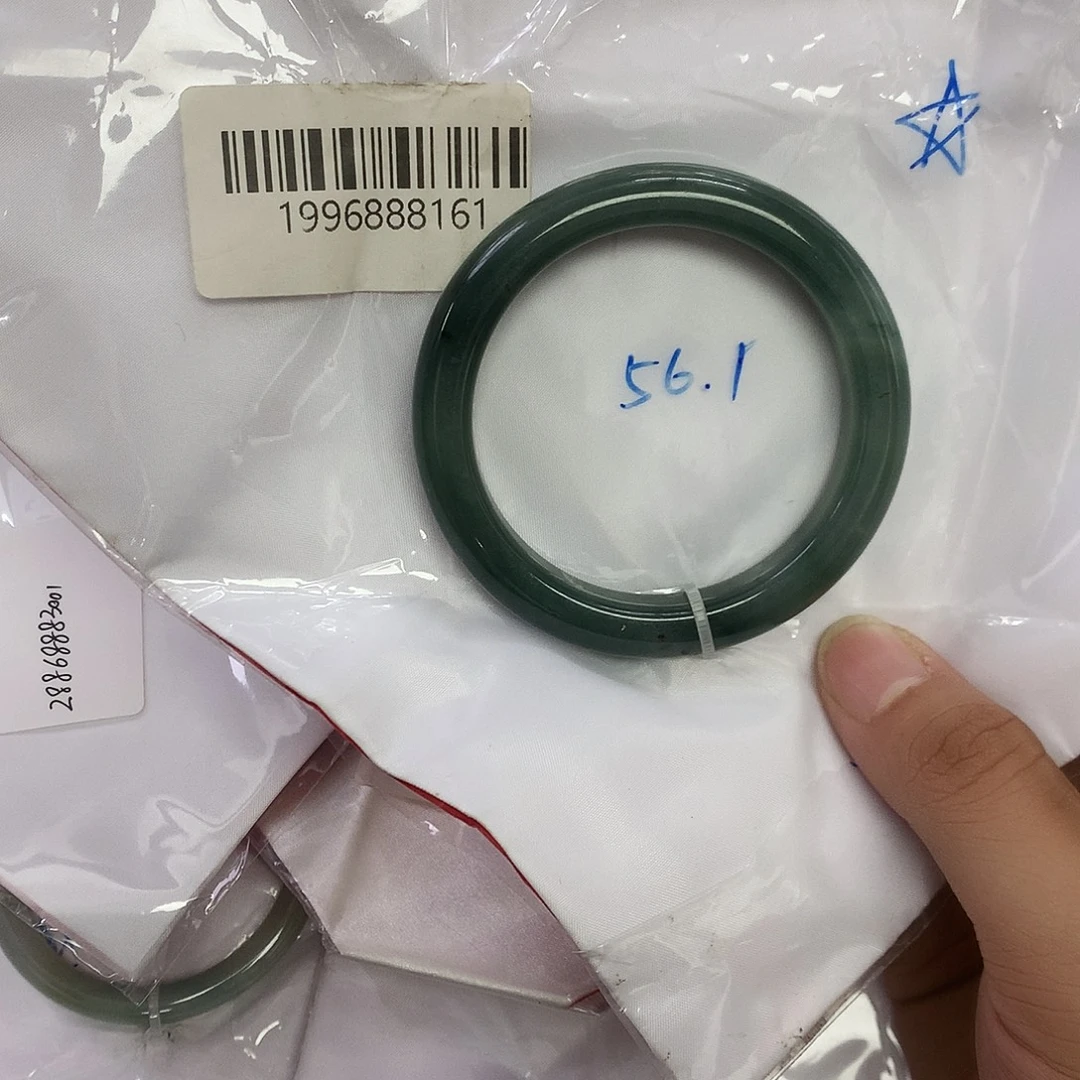 翡翠未镶嵌手镯天然缅甸翡翠