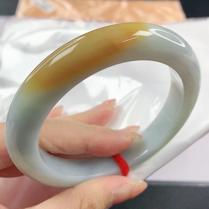 未镶嵌手镯翡翠，914