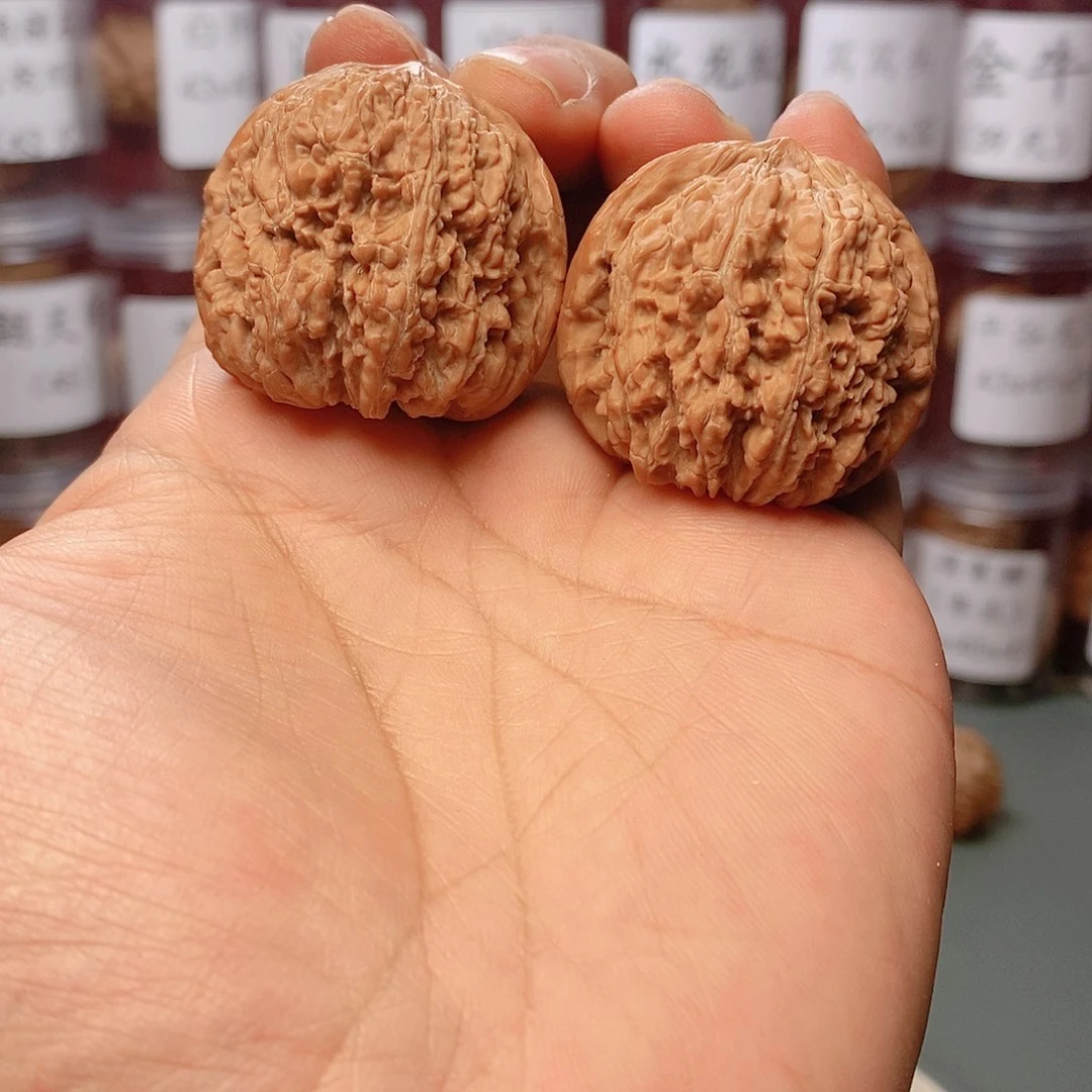 40尺寸137文玩核桃，，，