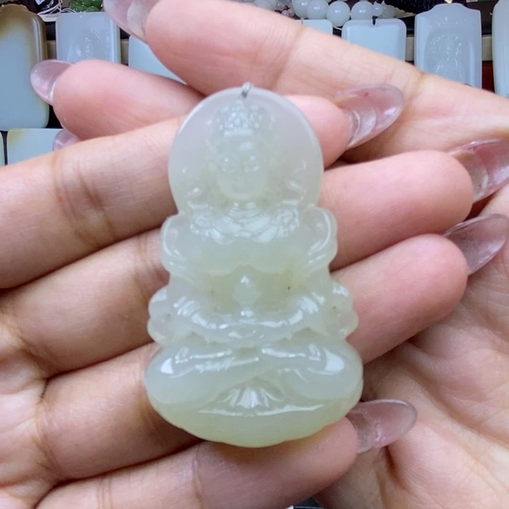 颈饰未镶嵌和田玉