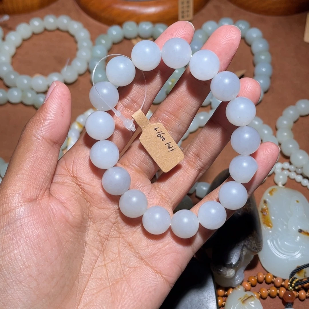 和田玉未镶嵌手链