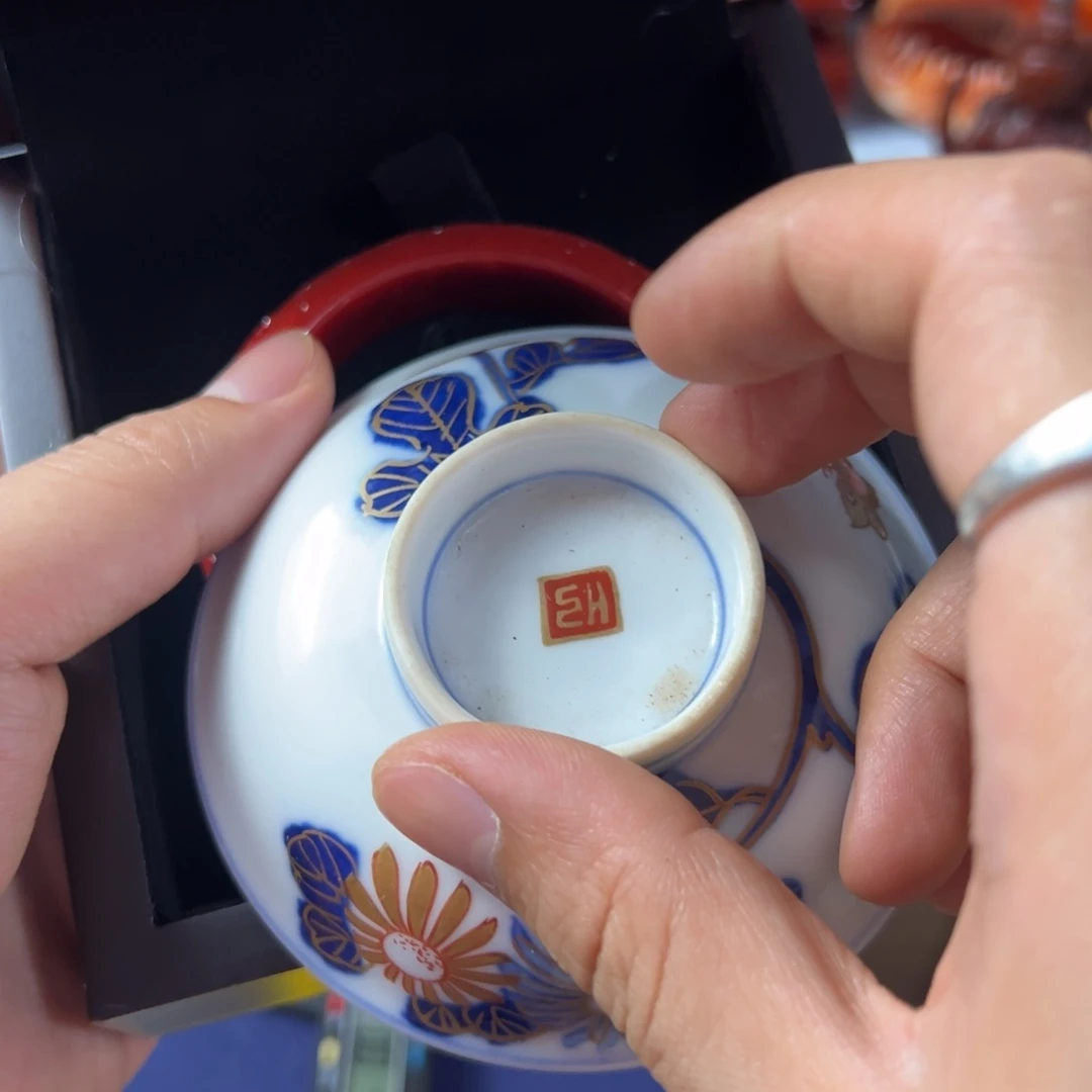 瓷片放漏场，全都漏。，