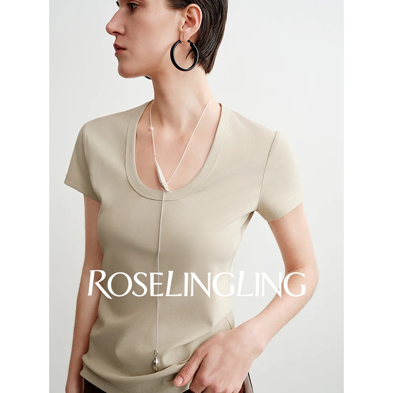 ROSELINGLING经典R标系列 强捻干爽坑条针织面料摩登感U领短袖T恤