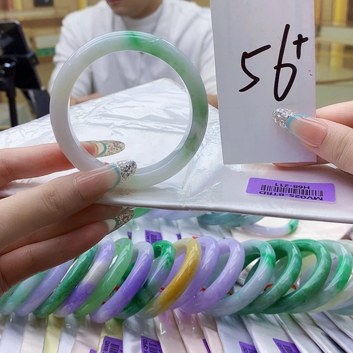 翡翠未镶嵌手镯mn