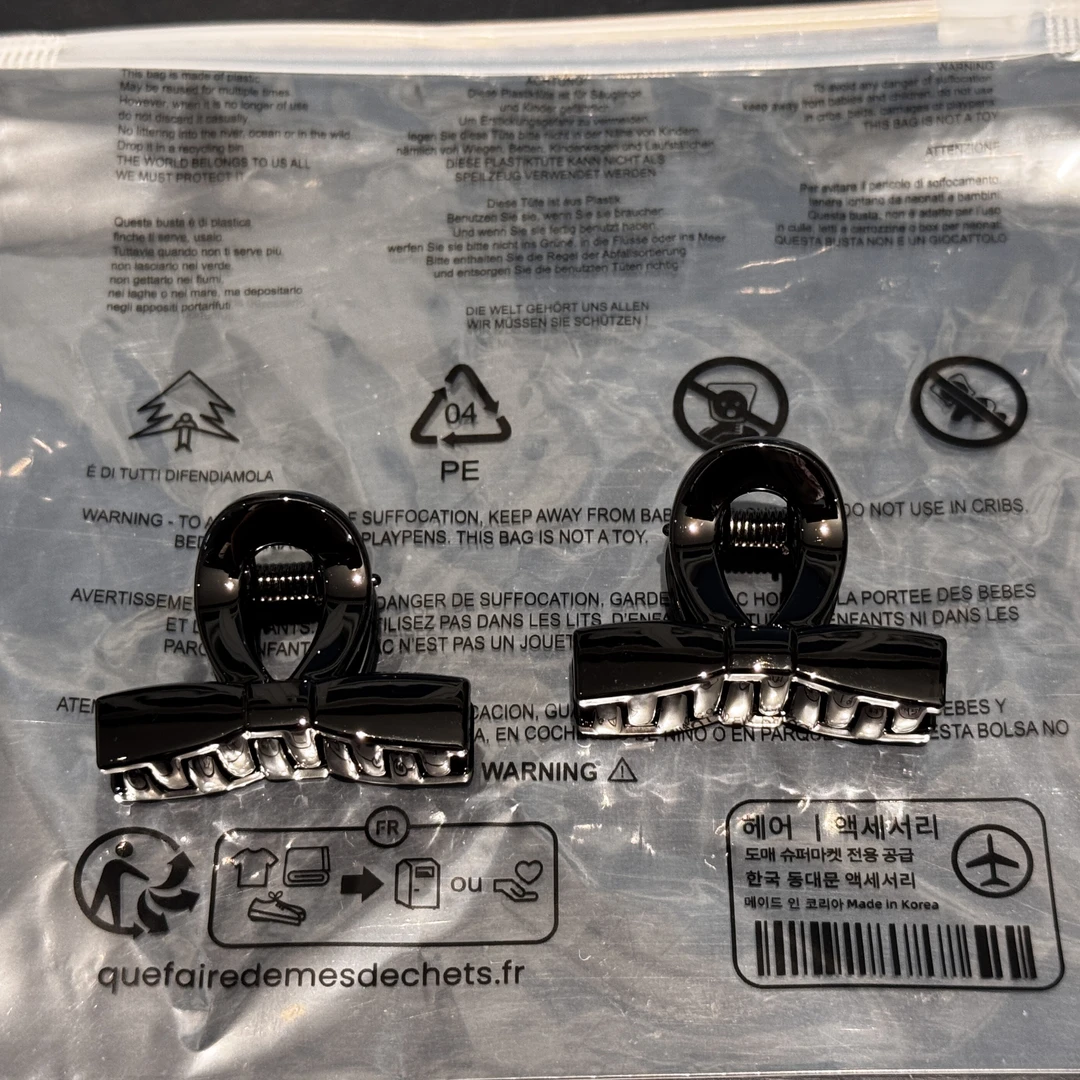 TT232泡菜尾单黑色亮面蝴蝶结小抓夹一对4cm｜淘贩