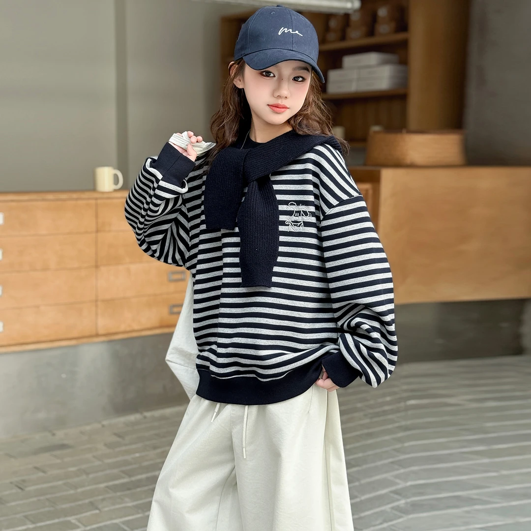 女童条纹加绒卫衣春秋2025新款儿童洋气时髦女大童秋装披肩帽子潮