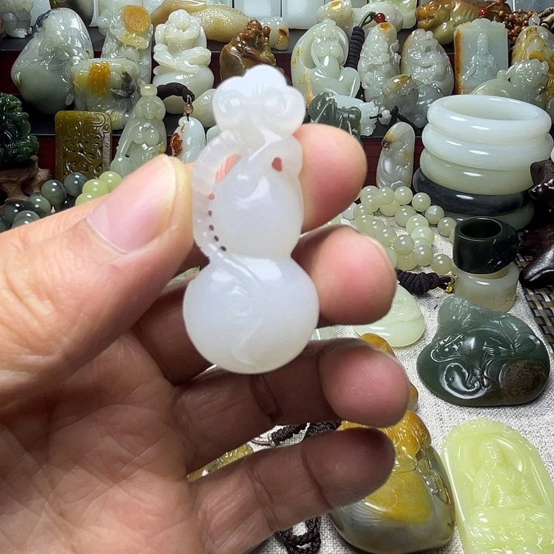 和田玉未镶嵌挂件