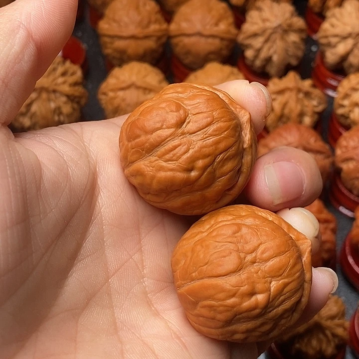 佩***鞋吊坠文玩核桃蛙王