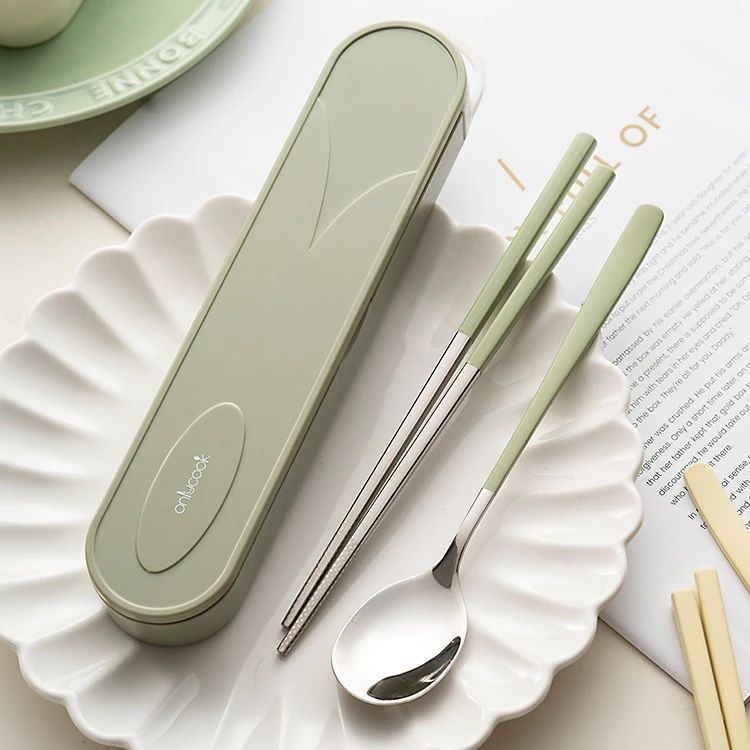奶油色学生便携餐具304不锈钢筷勺套装筷子勺子收纳盒上班族外带