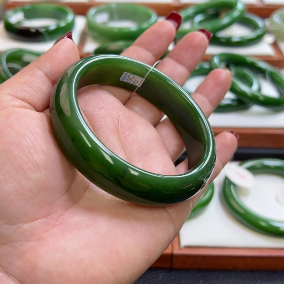 【闪购商品】和田玉手镯未镶嵌