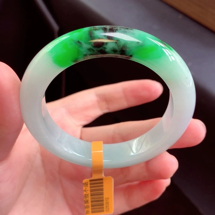 佳****未镶嵌手镯翡翠翡翠