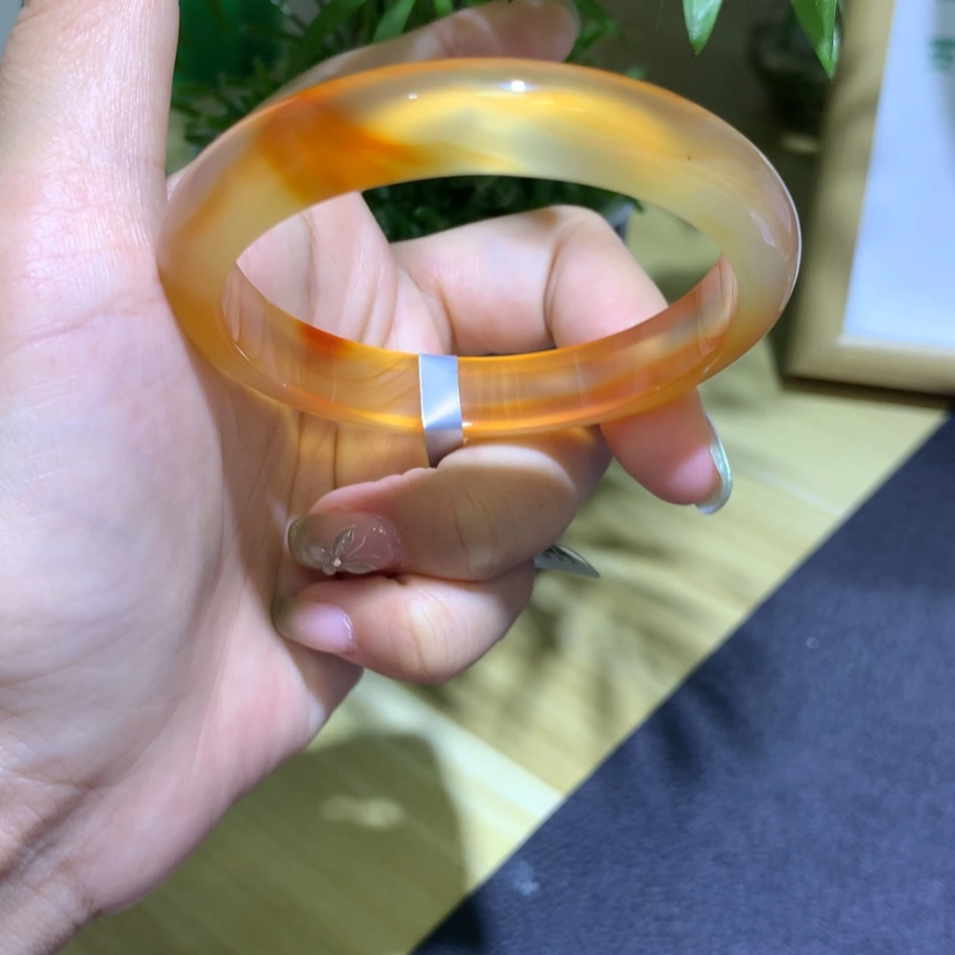 手镯玛瑙/玉髓未镶嵌
