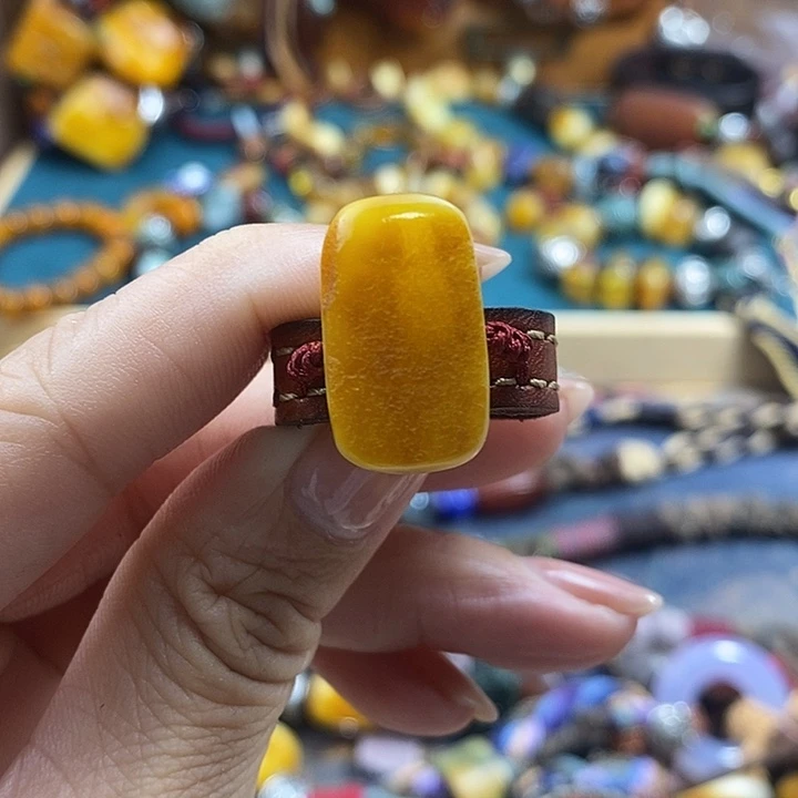 风***！蜜蜡未镶嵌戒指戒指