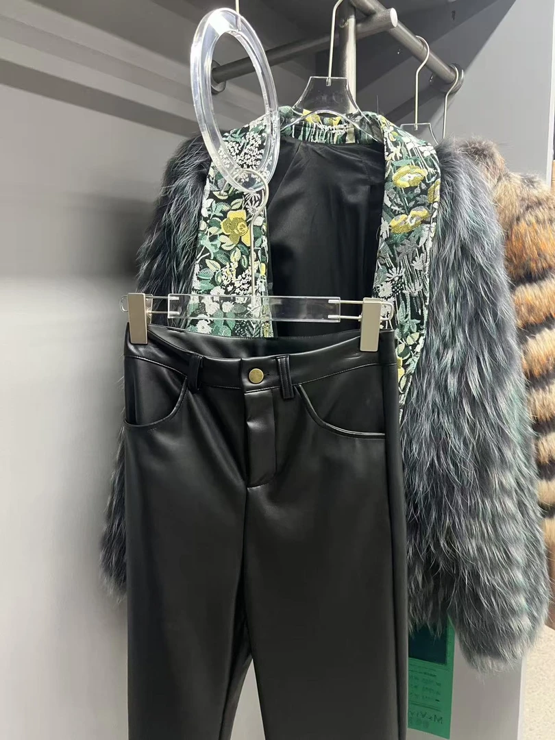 Ms vivian主播自留 小喇叭裤 pk007瑶瑶