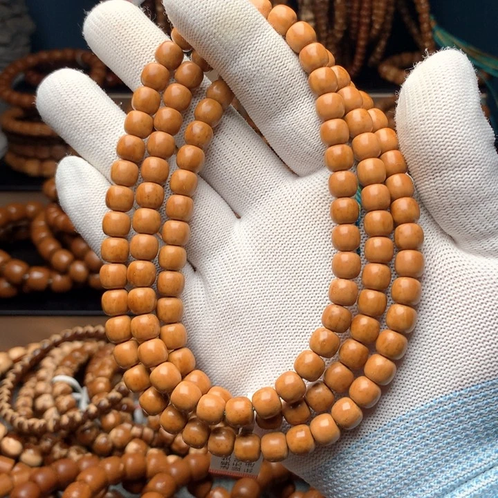 非金属木质紫金鼠8×7老型脖挂长串黄金甲头条