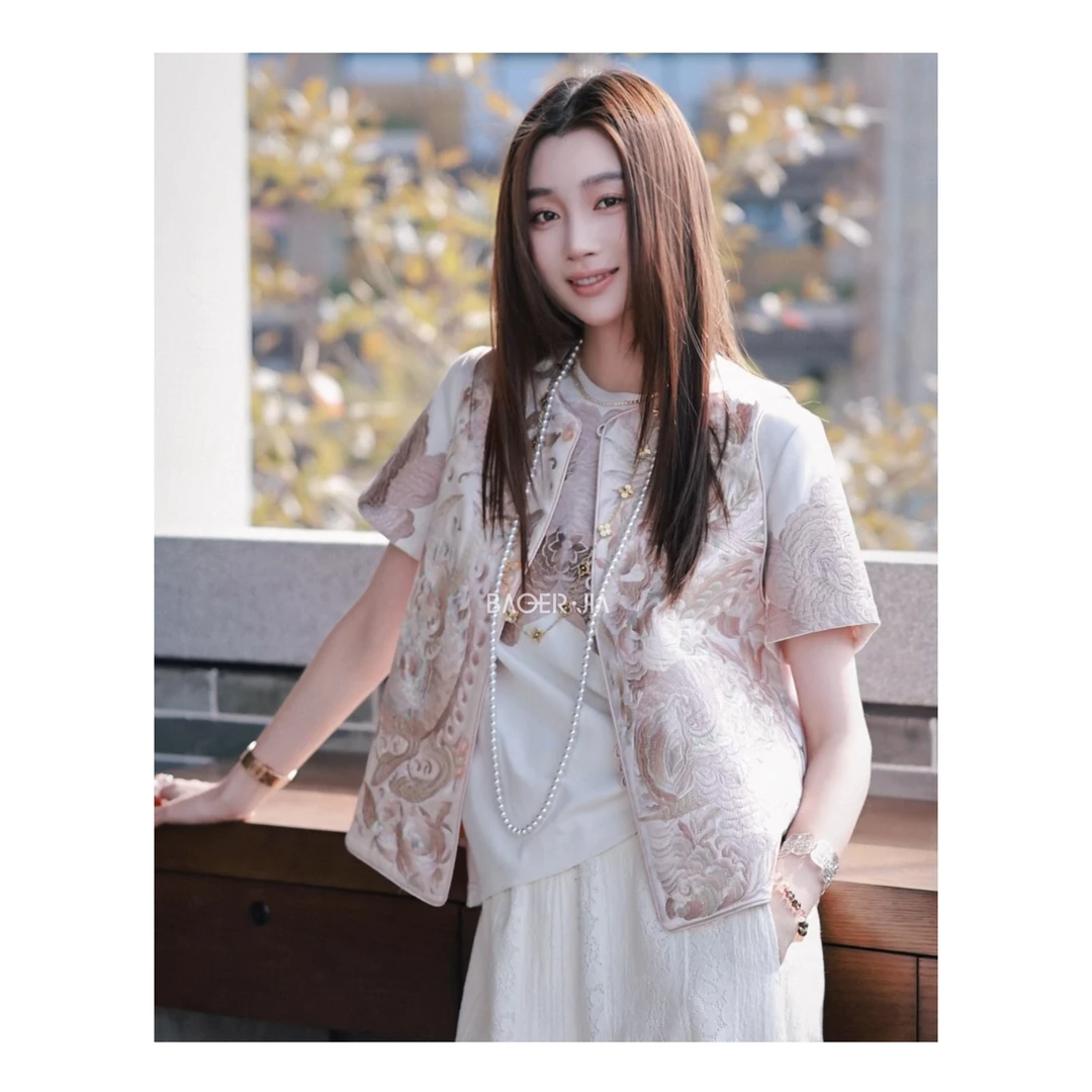 2-宝儿家含幂BJ69225102春季新款穿搭麒麟纹新中式国风醋酸马甲