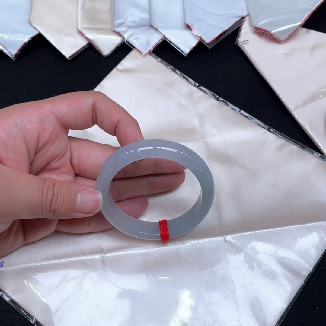 翡翠手镯未镶嵌配*乙55正圈