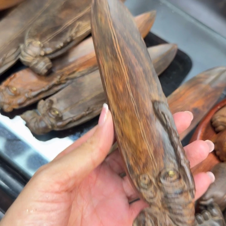 交趾黄檀（大红酸枝）酸枝香插