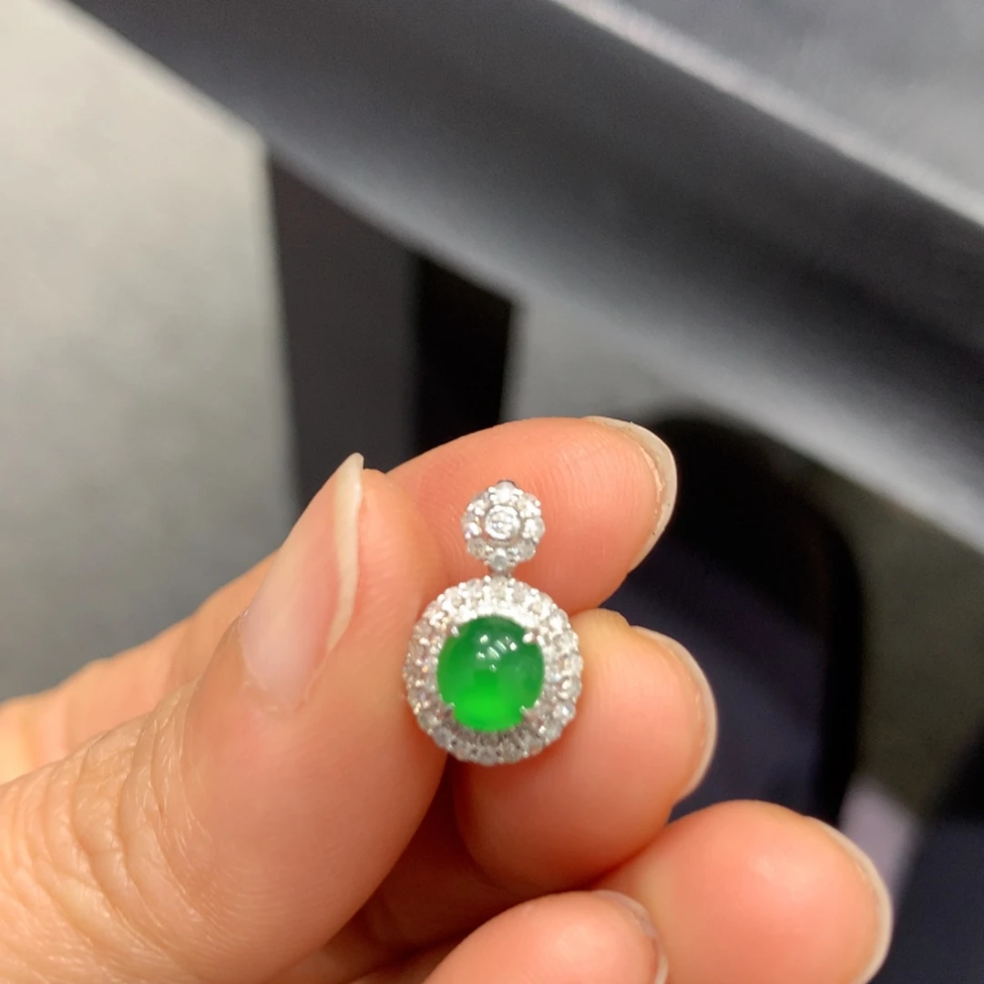 翡翠18K金镶嵌吊坠(不含链)