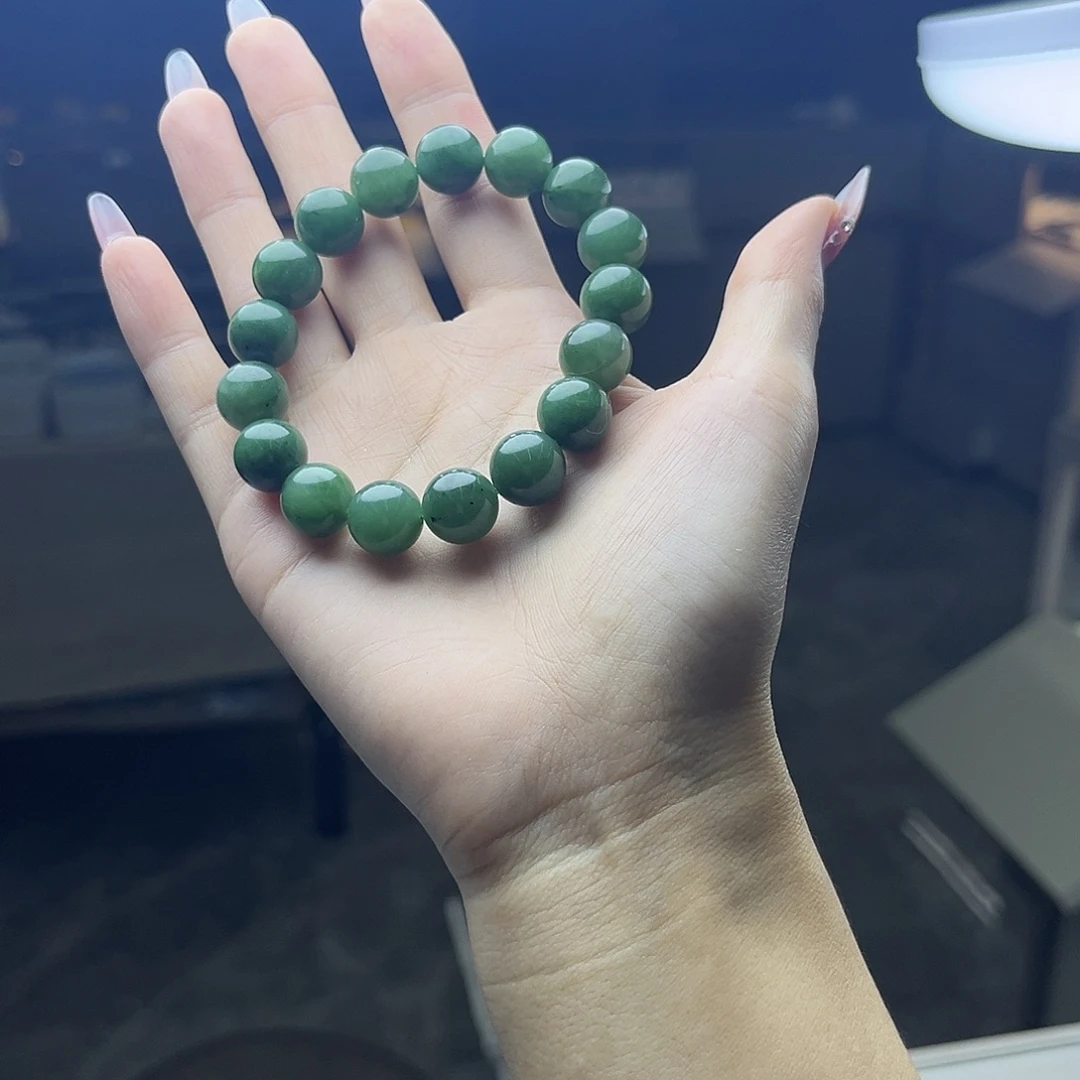 和田玉（碧玉）未镶嵌手链