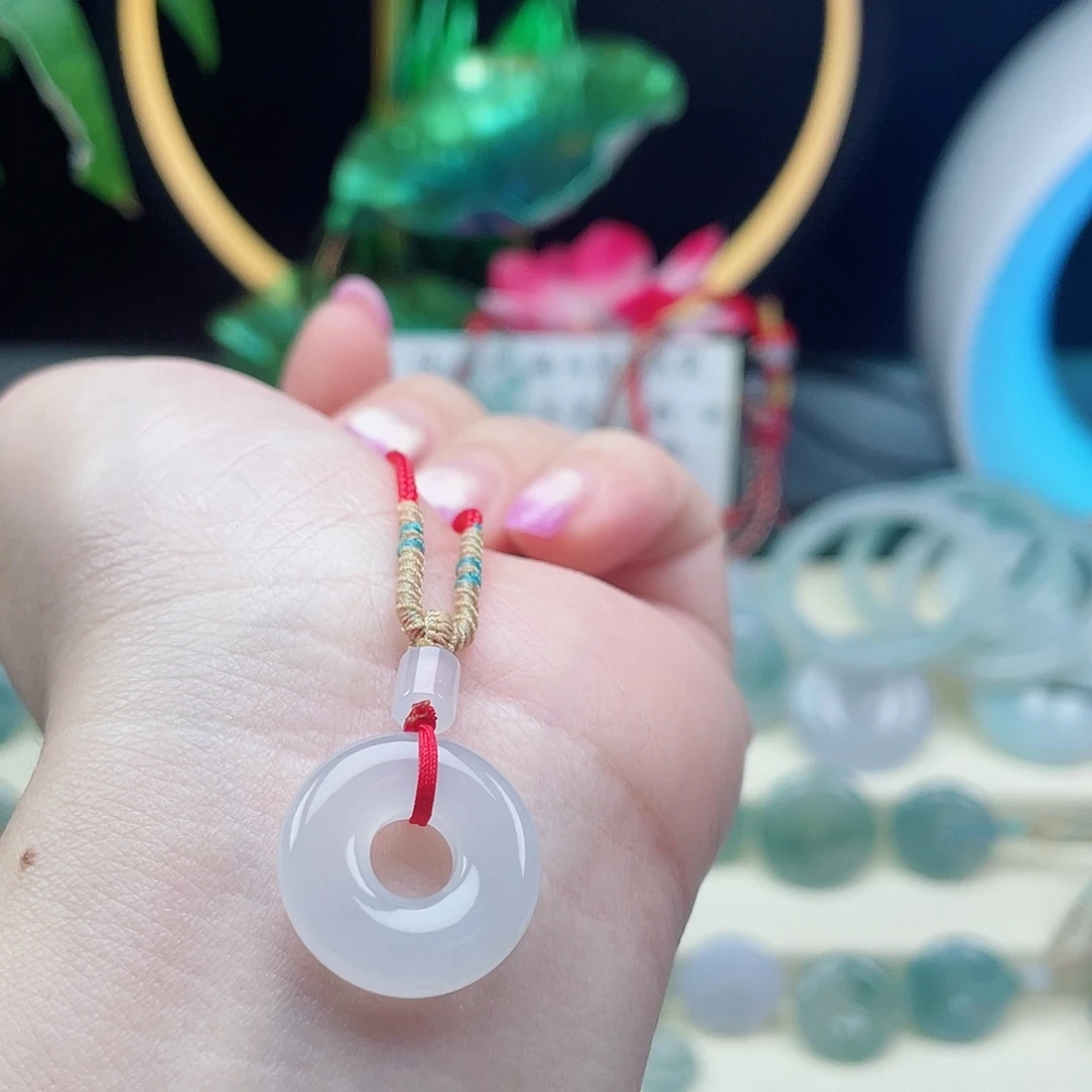 颈饰未镶嵌翡翠86868665