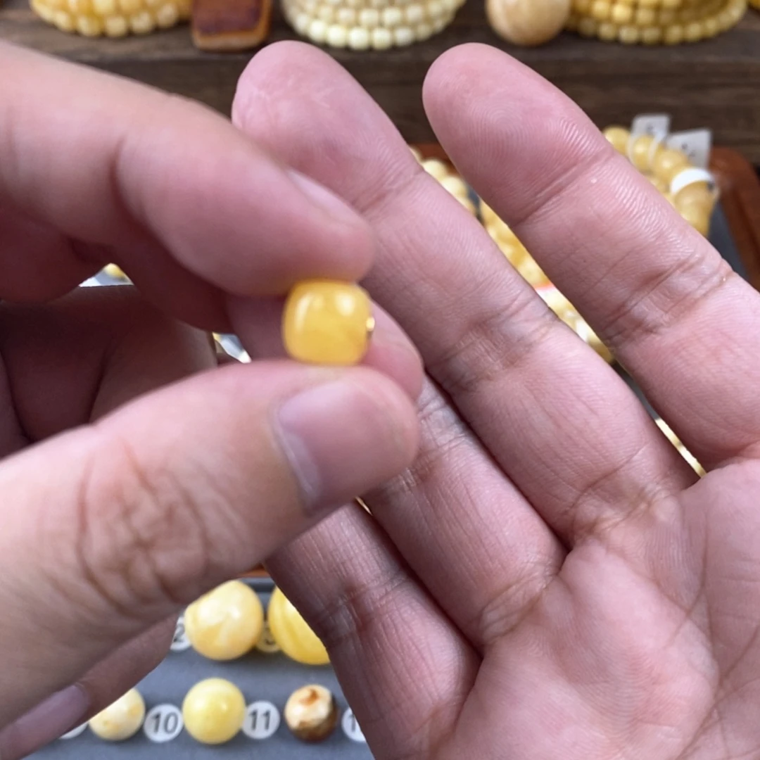 琥珀手链未镶嵌内***生蜜蜡