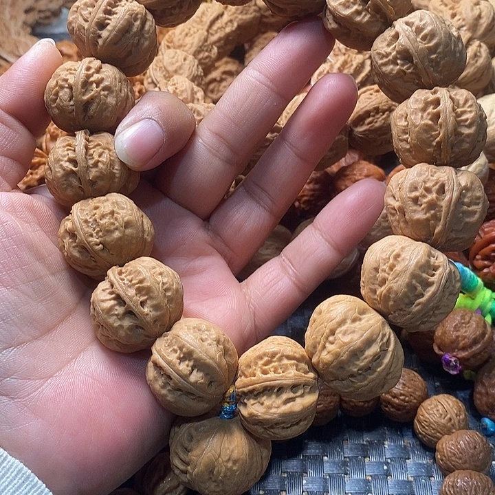 城***鸟吊坠文玩核桃粗筋磨盘