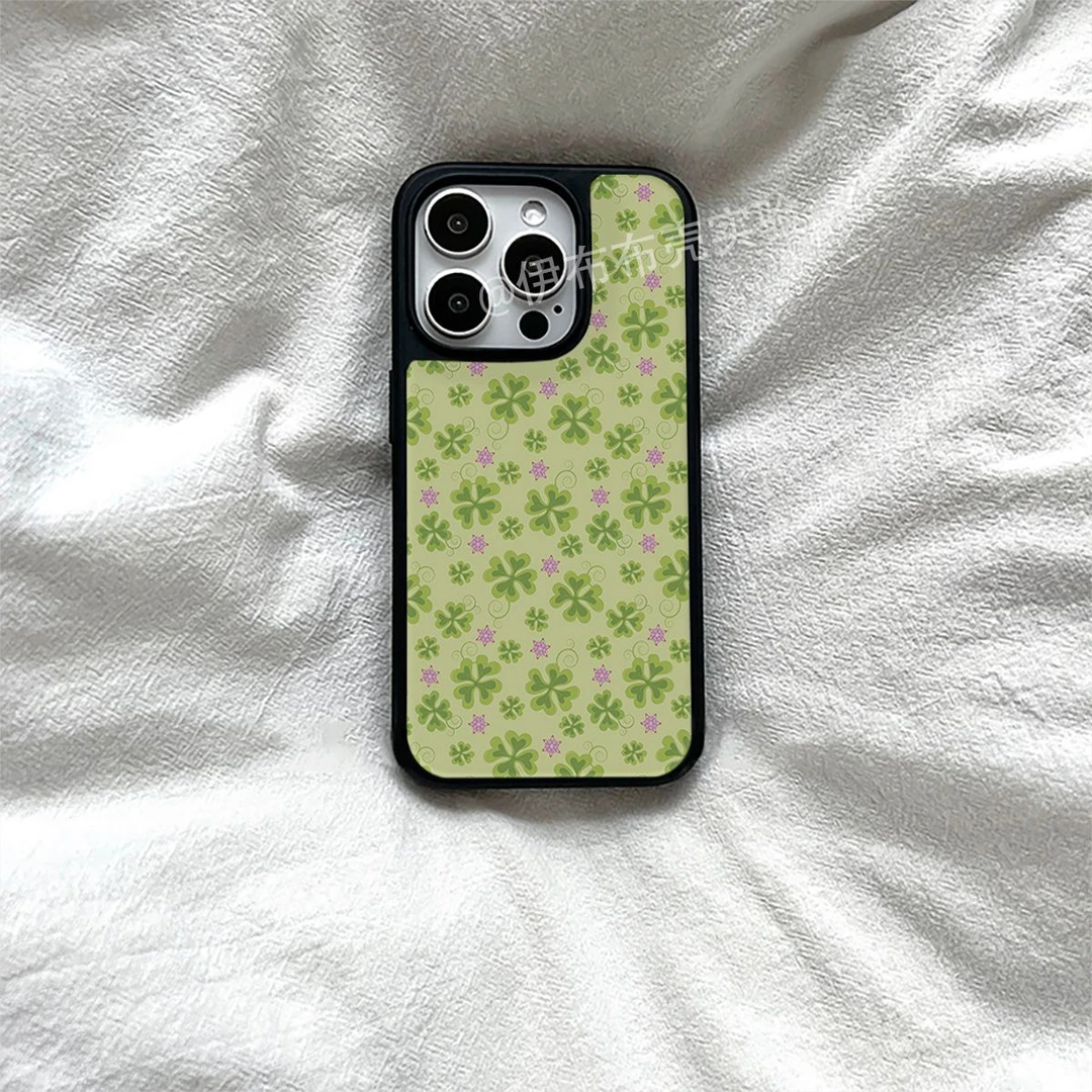 四叶草适用苹果15手机壳16promax小众14简约13高颜值新款12网红壳