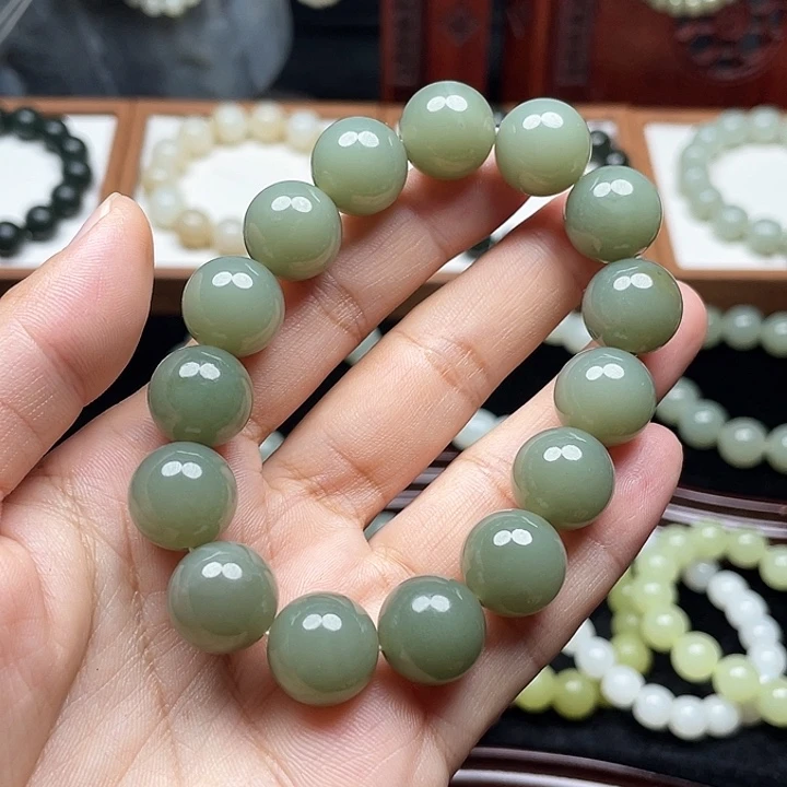 龙***爷未镶嵌手串和田玉