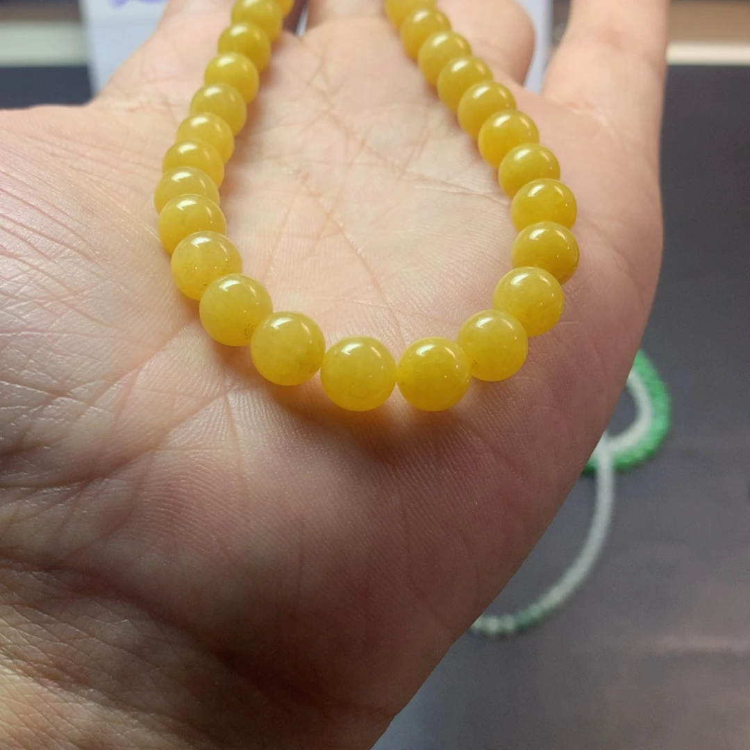 定制翡翠未镶嵌卡7.5黄翡手串