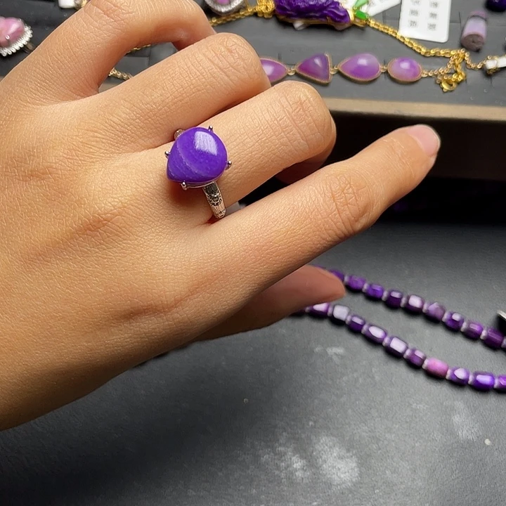 苏纪石（舒俱来）银S925镶嵌戒指