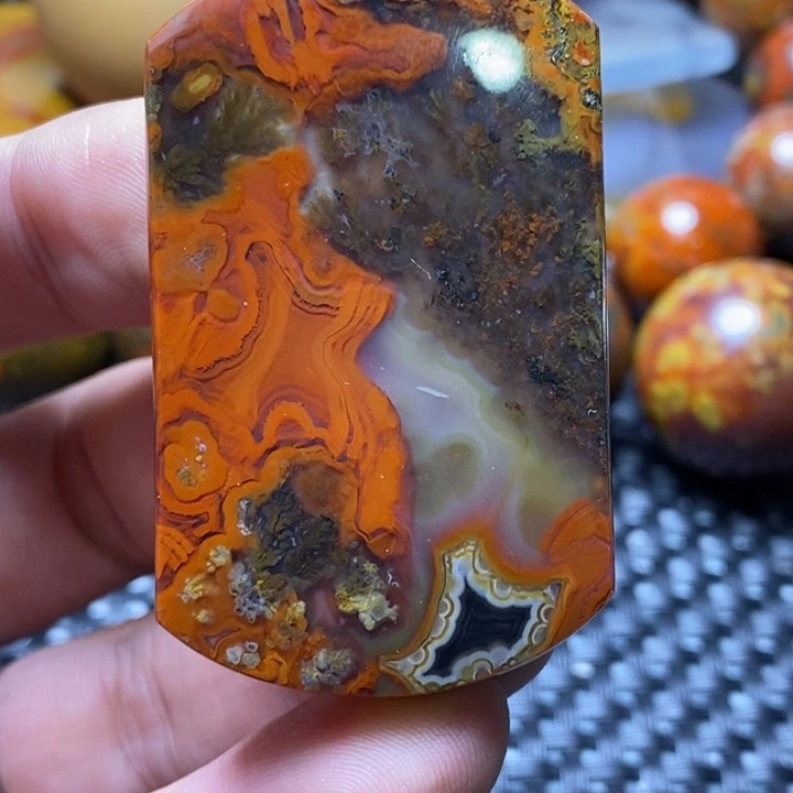 玛瑙/玉髓颈饰未镶嵌