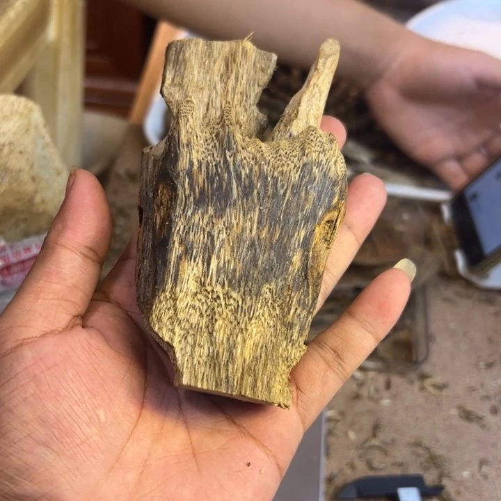 沉香沉香碎屑78克