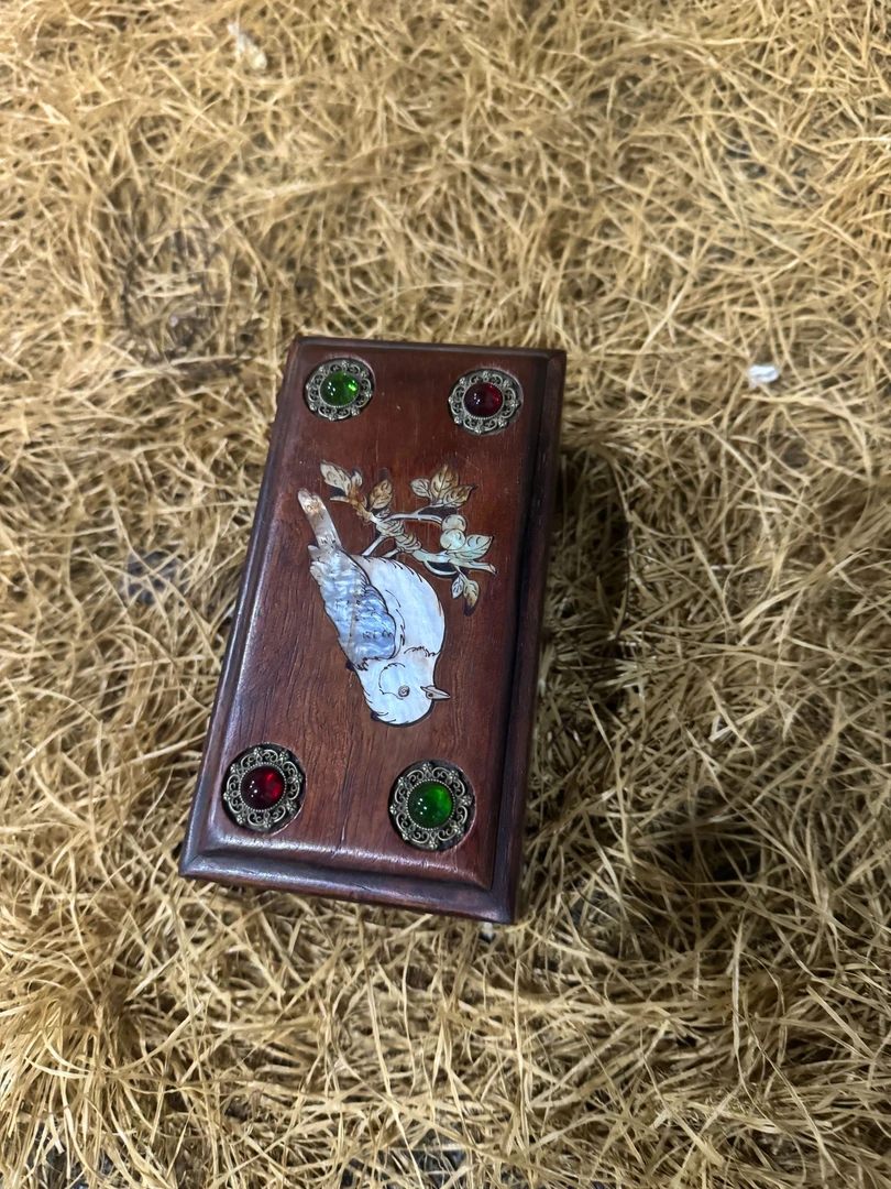 一个现代复古 精美摆件 999999咨询链接