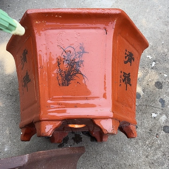 32红清雅六方花盆