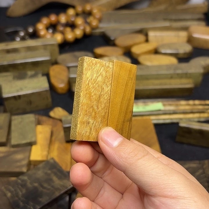 Z***t金丝楠一物一拍链接