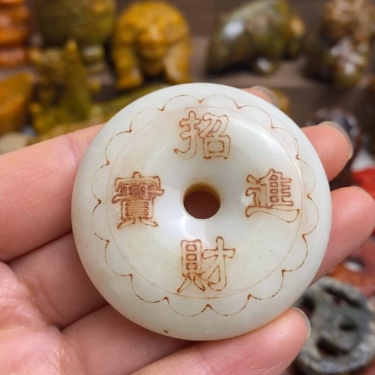蛇纹石玉未镶嵌颈饰117